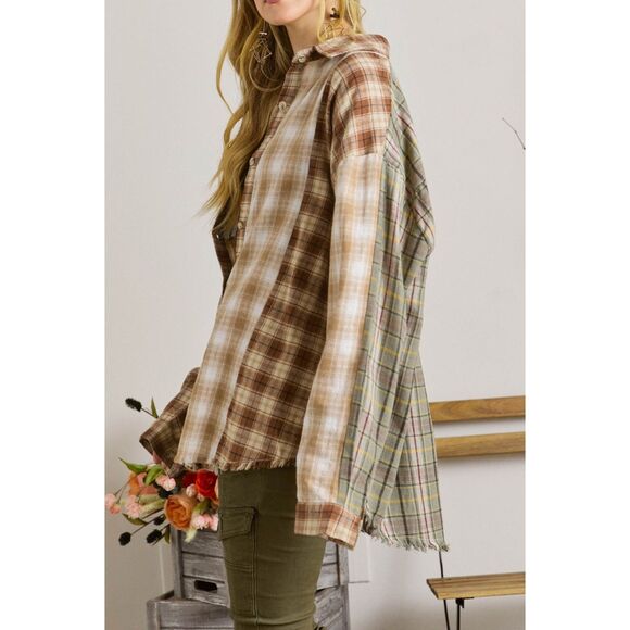 Mixed Plaid Shacket | Distressed Frayed Hem Button-Up – Women’s Small (4–6) - Picture 3 of 3